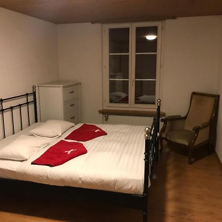 Apartamento Simple Flat 72 M2 In The Centre Of Burgdorf With Private Parking Exterior foto