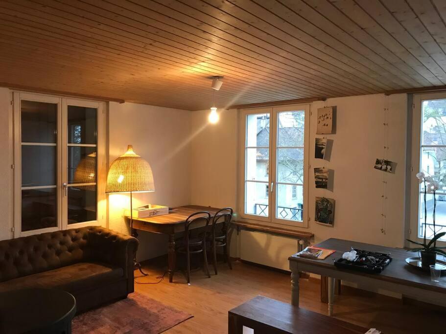Apartamento Simple Flat 72 M2 In The Centre Of Burgdorf With Private Parking Exterior foto